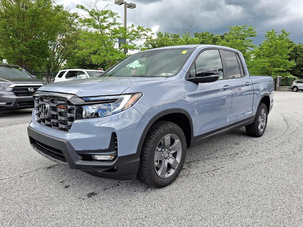 new 2025 Honda Ridgeline car, priced at $45,500