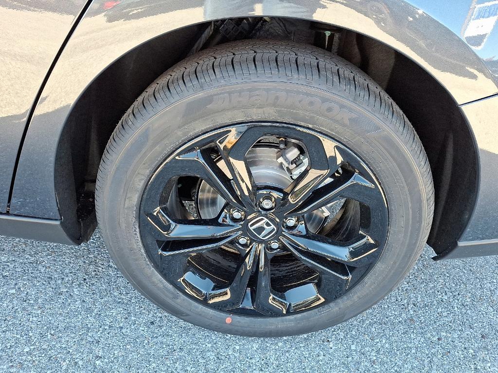 new 2025 Honda Accord car, priced at $31,376