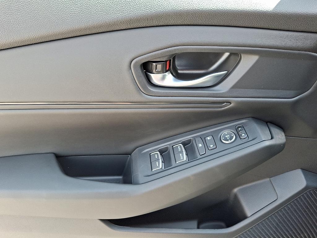 new 2025 Honda Accord car, priced at $31,762
