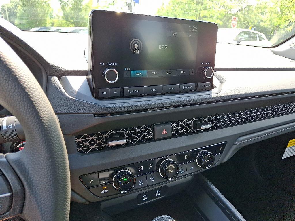 new 2025 Honda Accord car, priced at $31,762