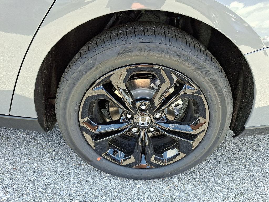 new 2025 Honda Accord car, priced at $31,762