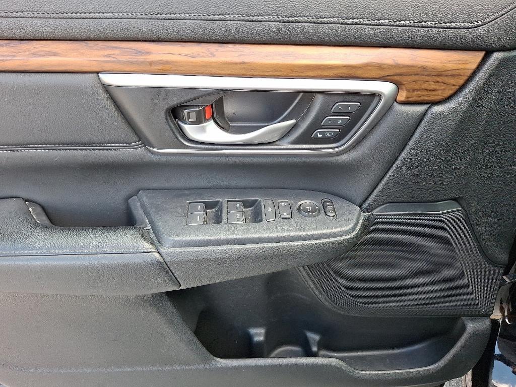 used 2020 Honda CR-V car, priced at $25,995