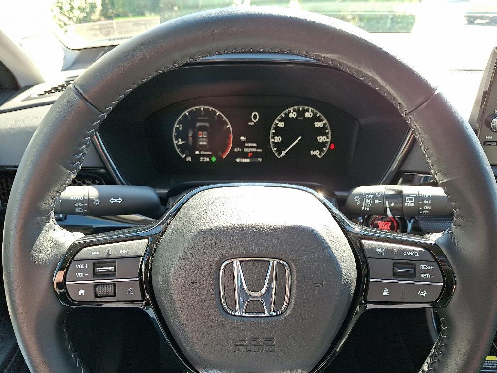 used 2025 Honda CR-V car, priced at $36,995