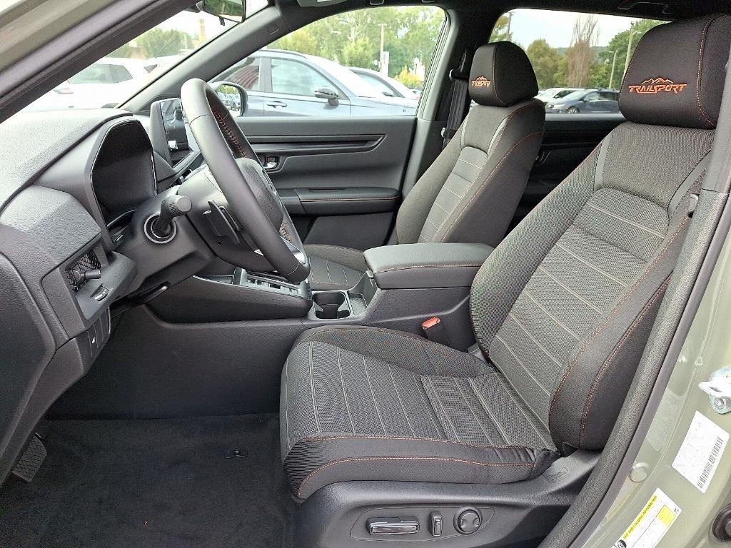 new 2026 Honda CR-V Hybrid car, priced at $39,721