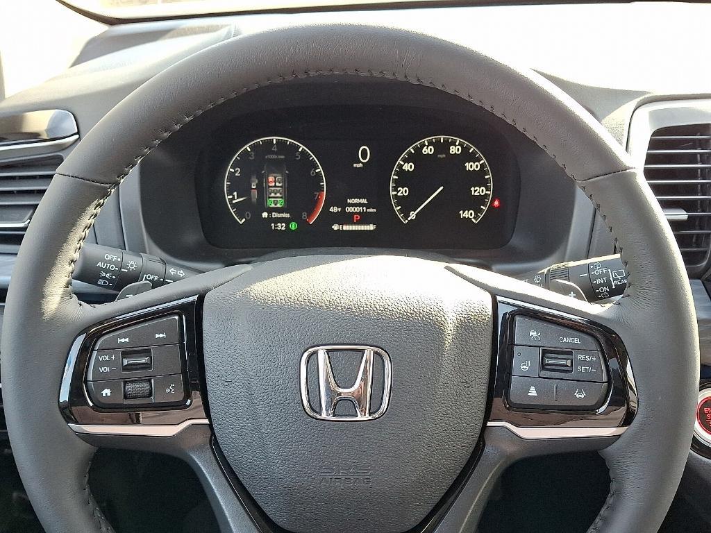 new 2026 Honda Odyssey car, priced at $50,435