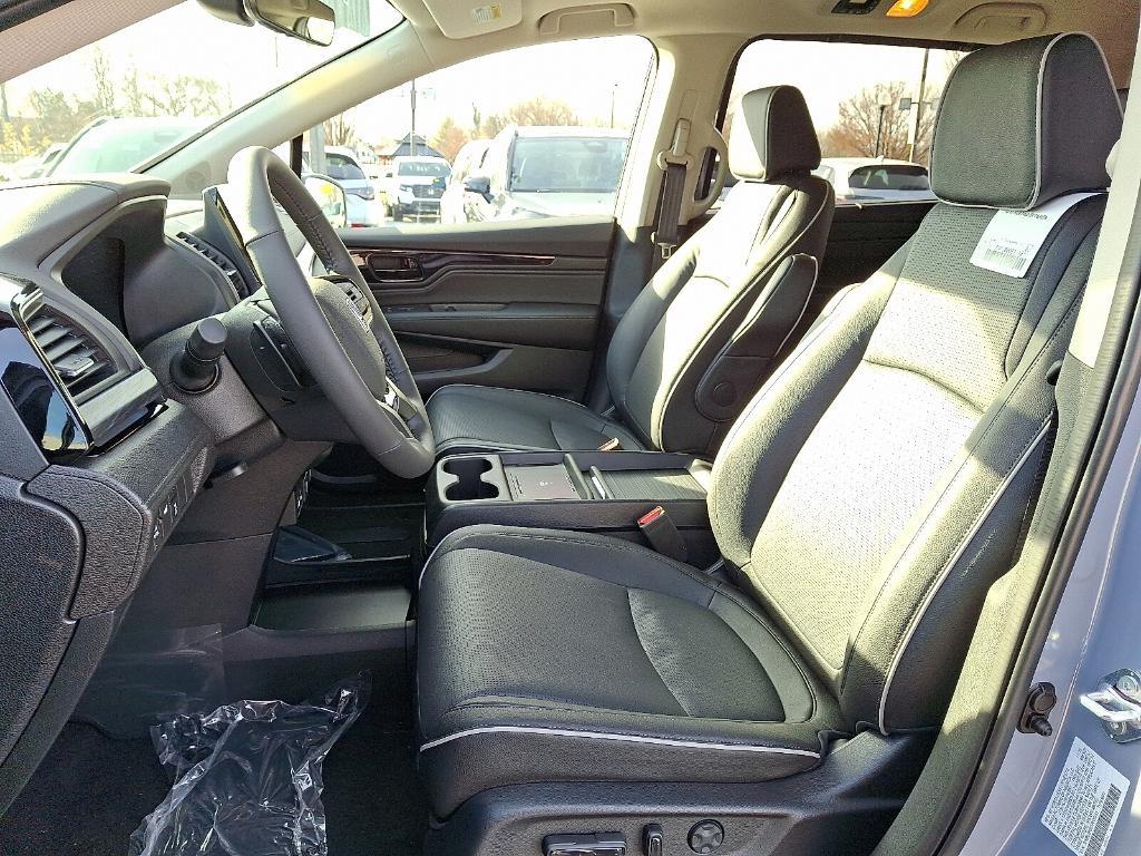 new 2026 Honda Odyssey car, priced at $50,435