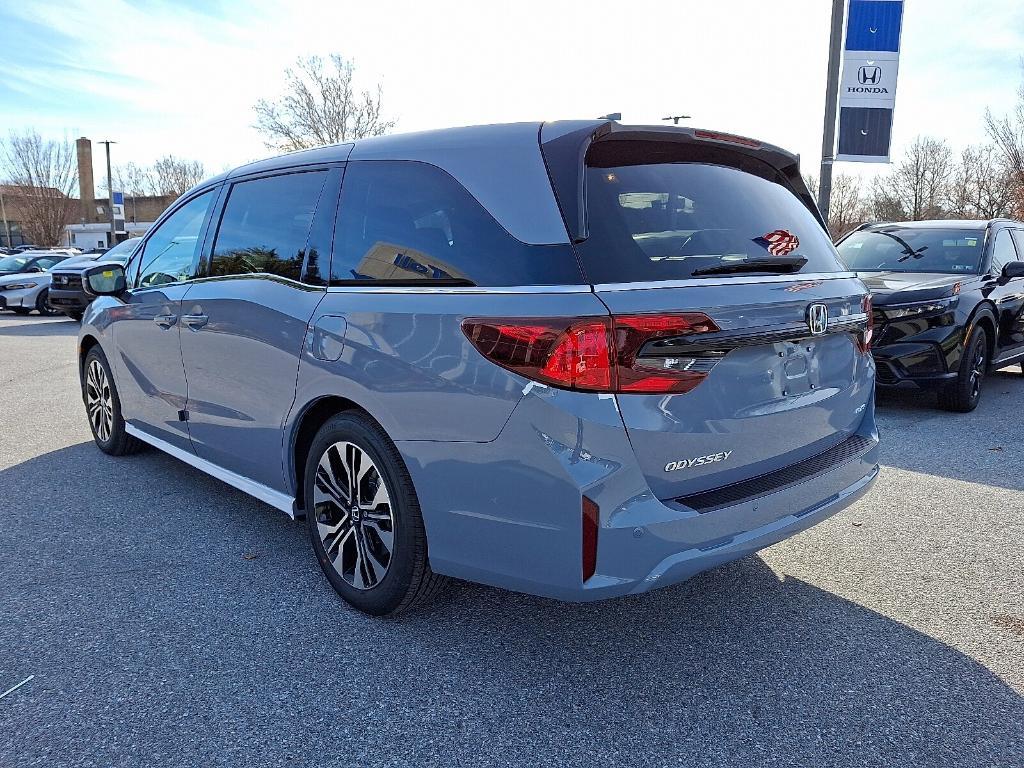 new 2026 Honda Odyssey car, priced at $50,435
