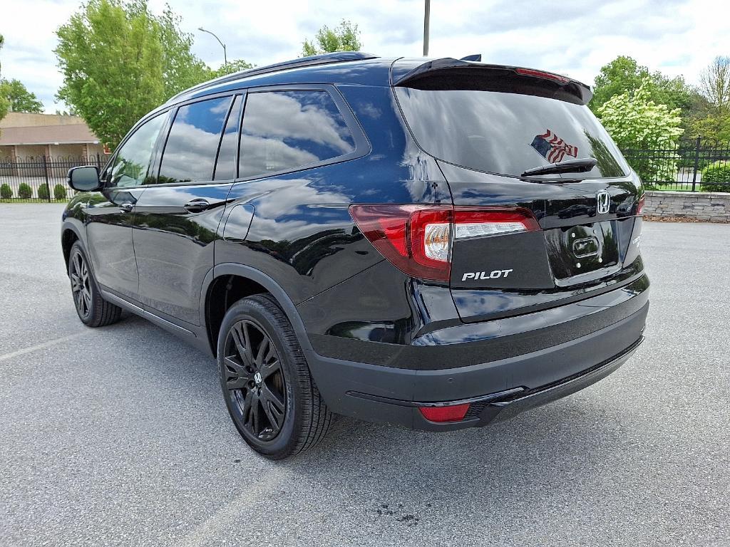 used 2022 Honda Pilot car, priced at $41,995