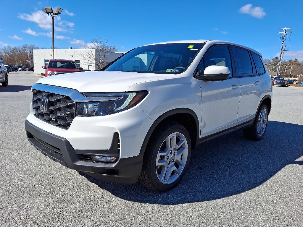 new 2025 Honda Passport car, priced at $42,704