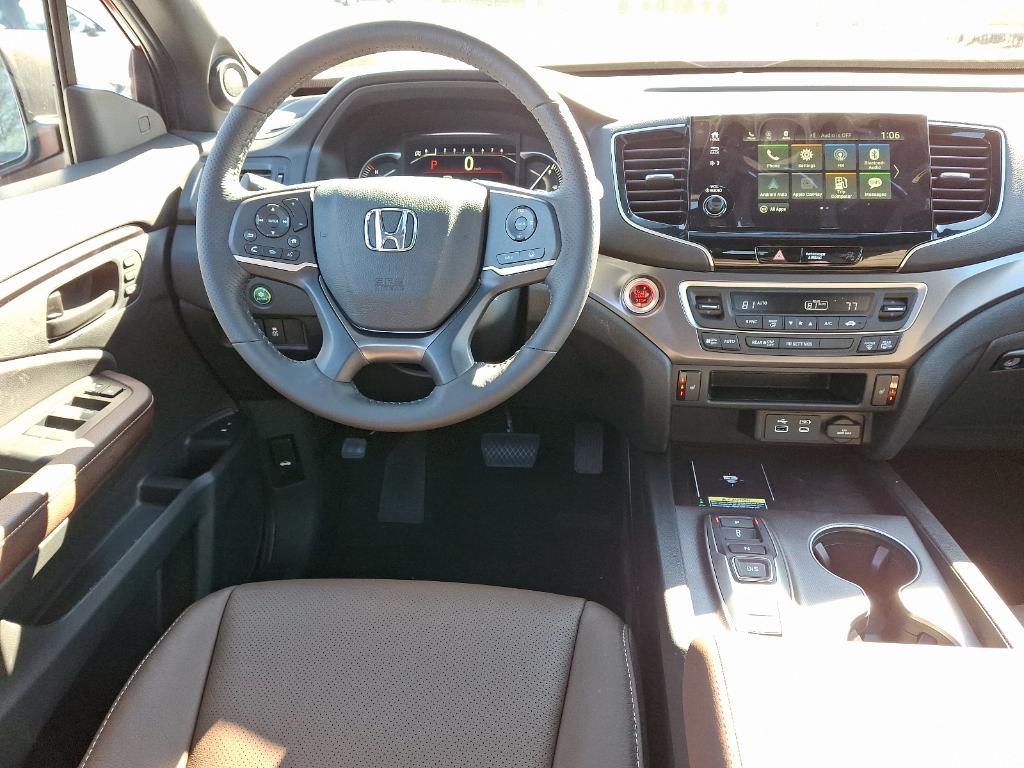 new 2025 Honda Passport car, priced at $42,699