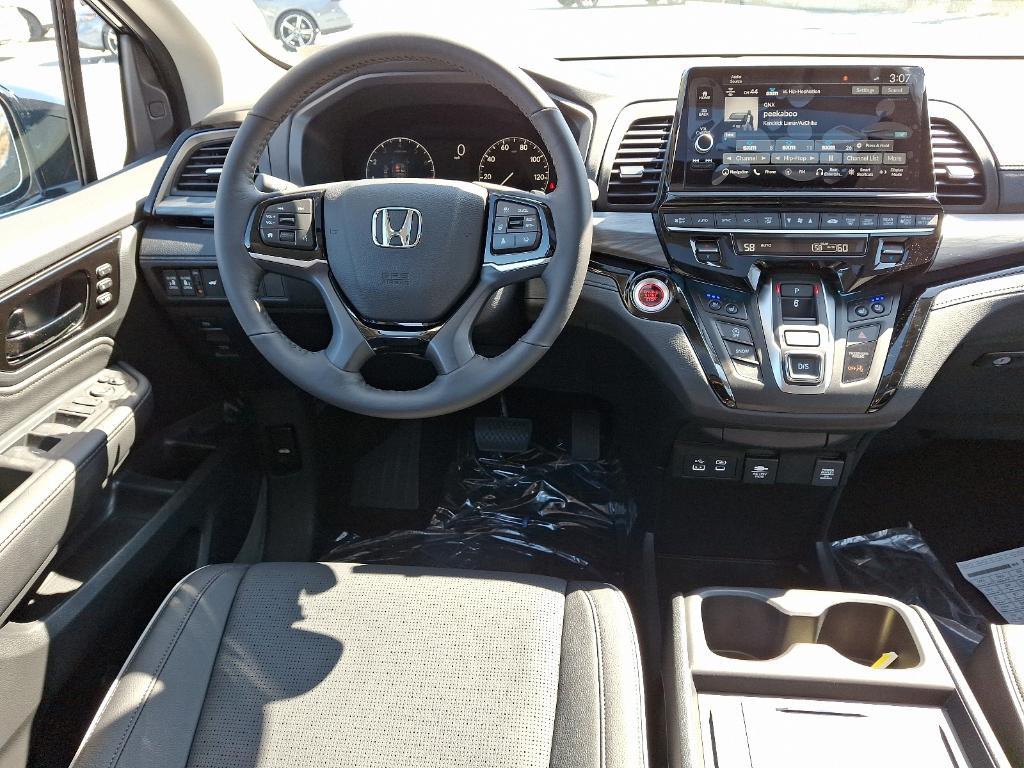 new 2025 Honda Odyssey car, priced at $49,490