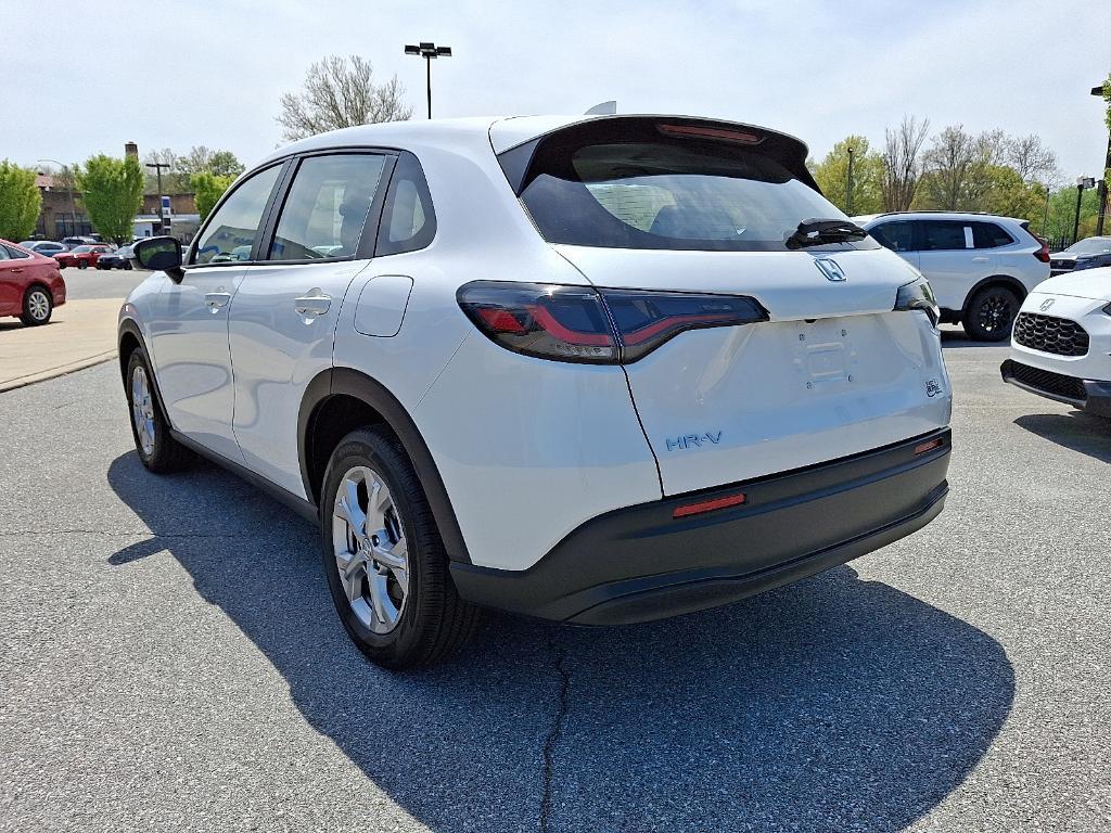 new 2025 Honda HR-V car, priced at $28,656