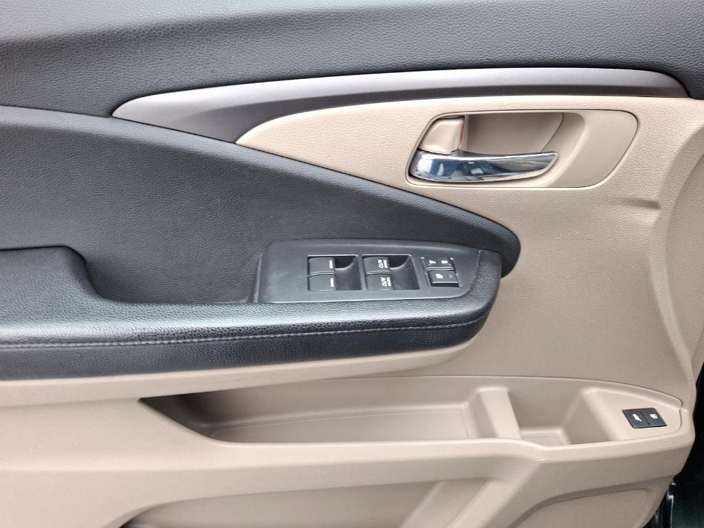 used 2016 Honda Pilot car, priced at $14,495