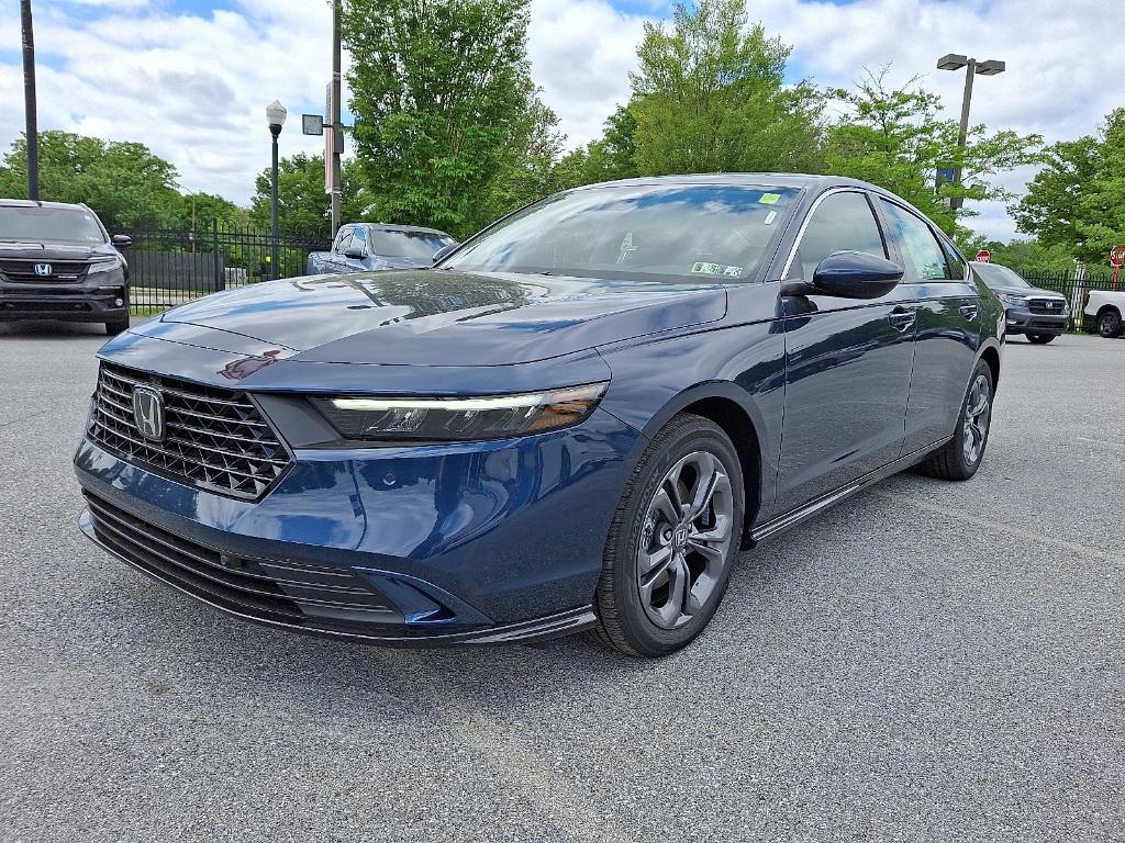 new 2025 Honda Accord Hybrid car, priced at $35,330
