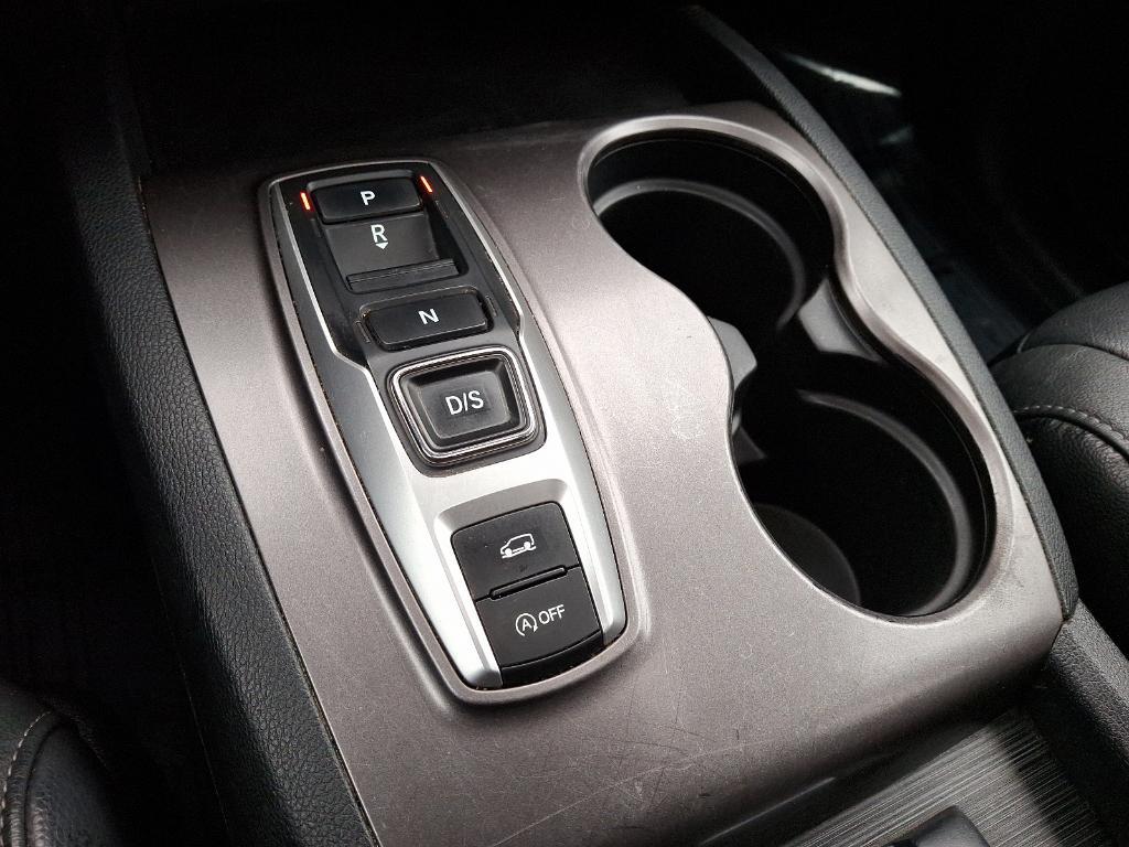 used 2021 Honda Pilot car, priced at $25,995