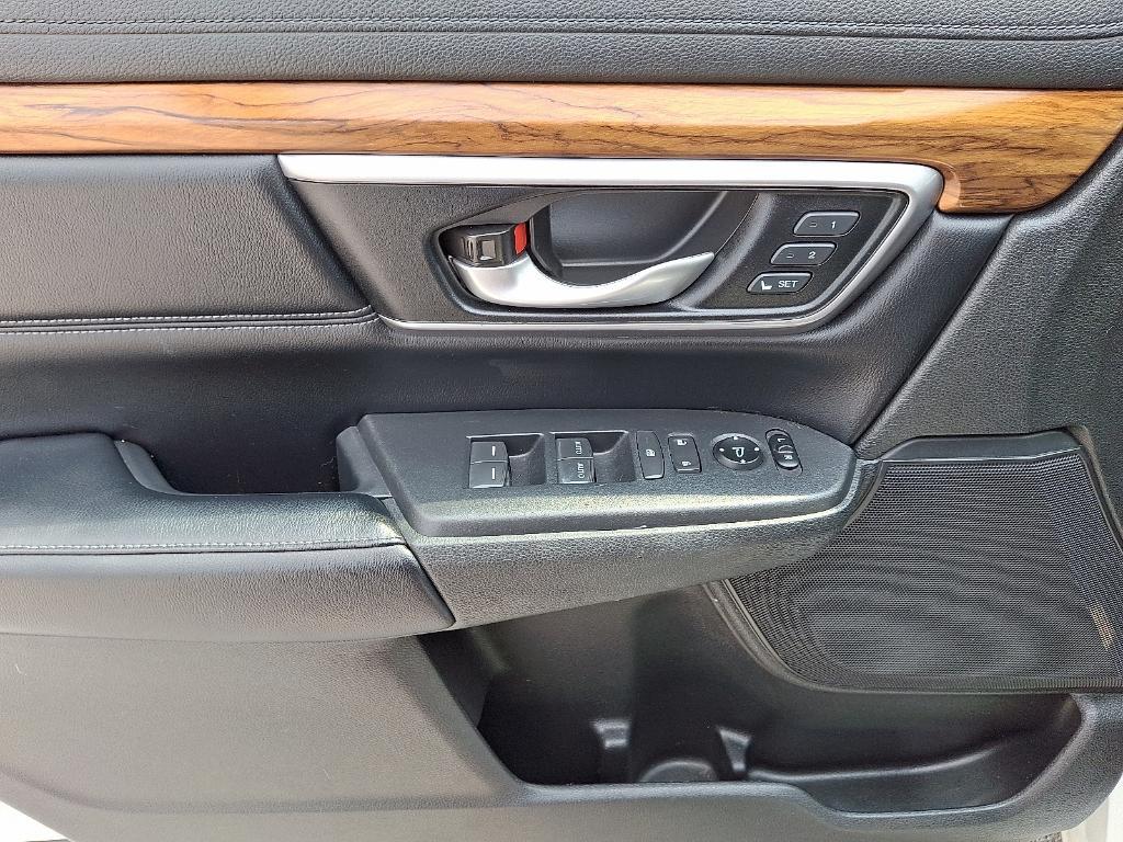 used 2018 Honda CR-V car, priced at $18,295