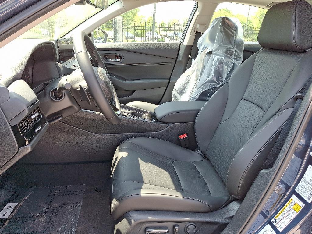new 2025 Honda Accord Hybrid car, priced at $35,330