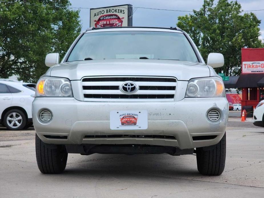 used 2006 Toyota Highlander car, priced at $7,500