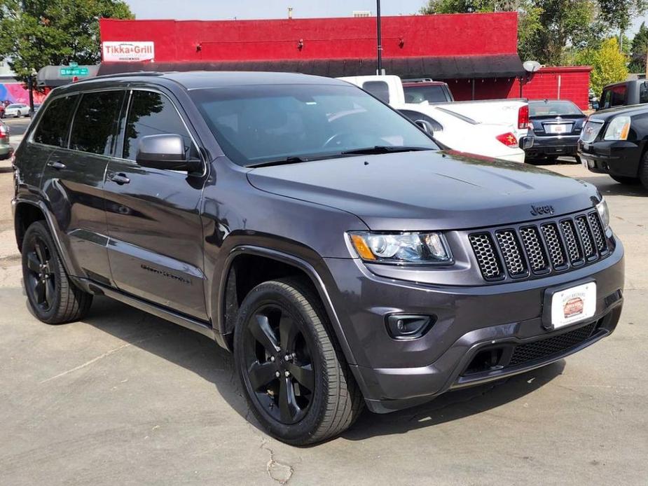 used 2015 Jeep Grand Cherokee car, priced at $14,000