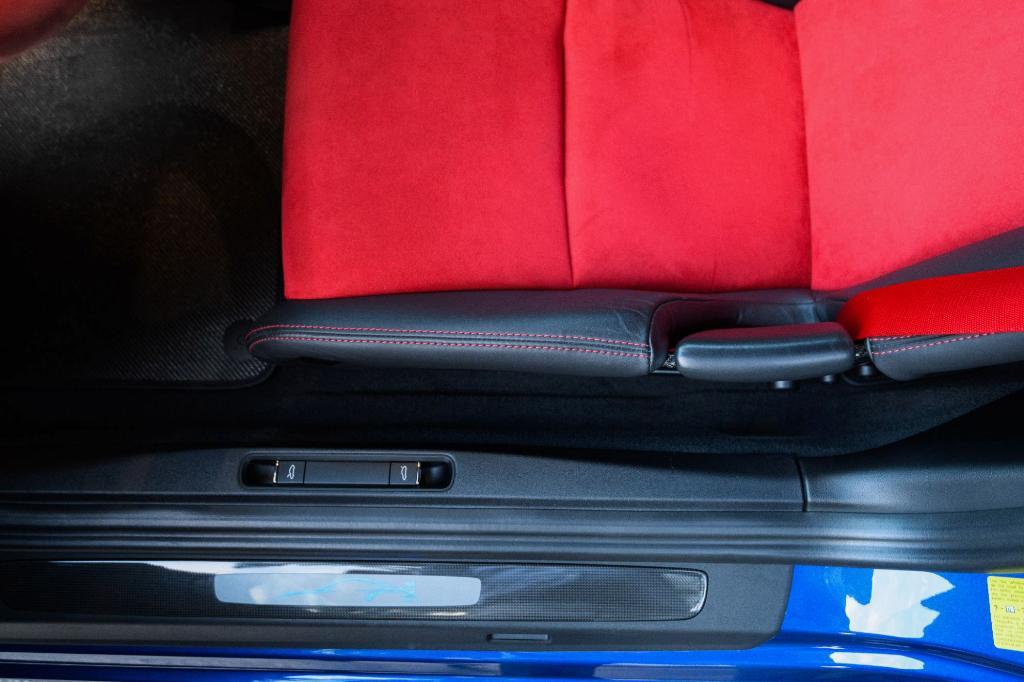 used 2018 Porsche 911 car, priced at $800,000