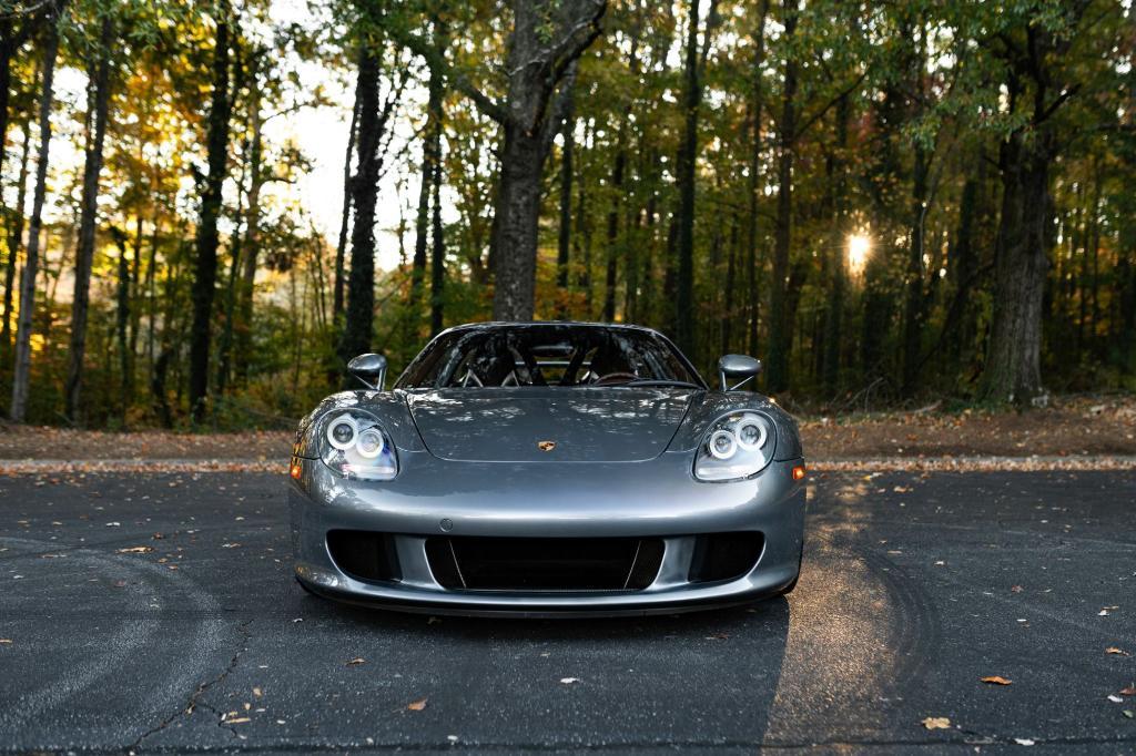 used 2004 Porsche Carrera GT car