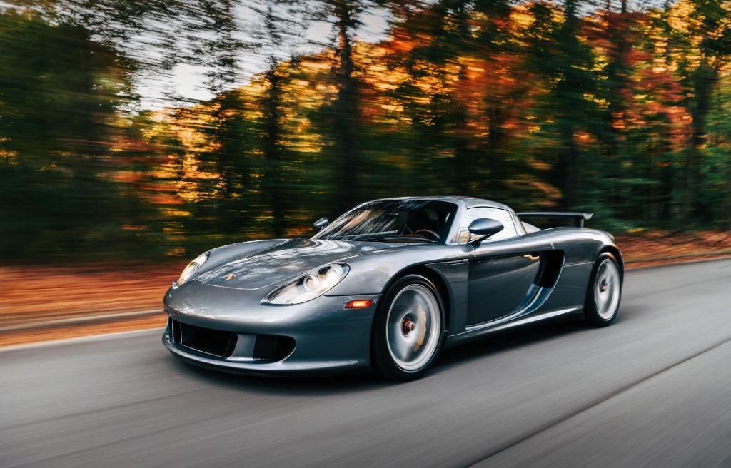 used 2004 Porsche Carrera GT car