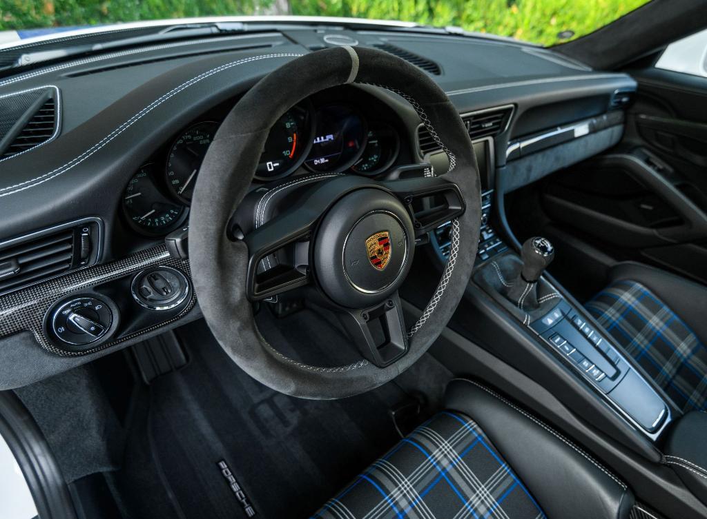used 2016 Porsche 911 car, priced at $849,990