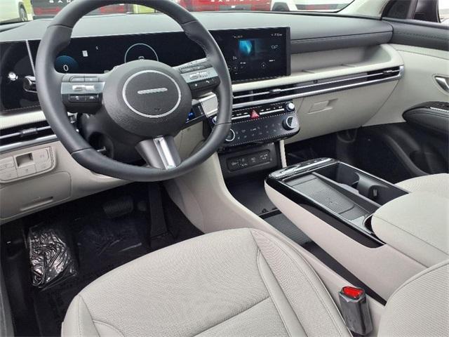 new 2025 Hyundai TUCSON Hybrid car, priced at $42,065