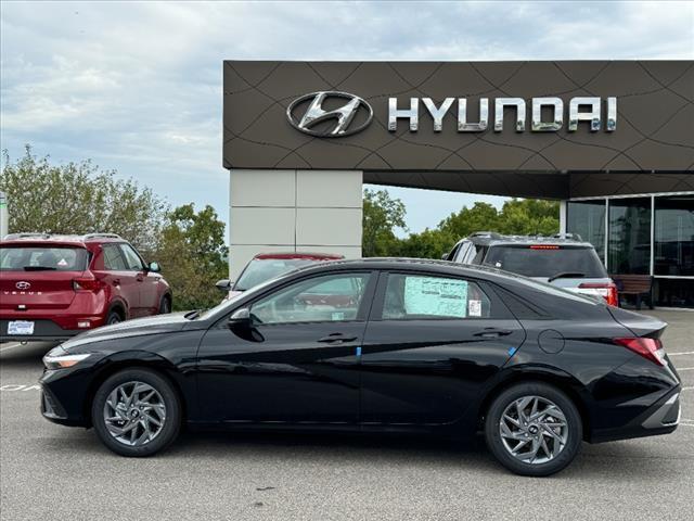 new 2024 Hyundai Elantra car, priced at $23,274