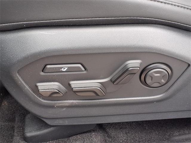 new 2025 Hyundai SANTA FE HEV car, priced at $47,661