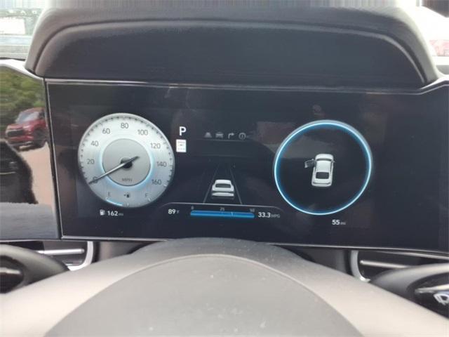 new 2025 Hyundai Elantra car, priced at $25,379
