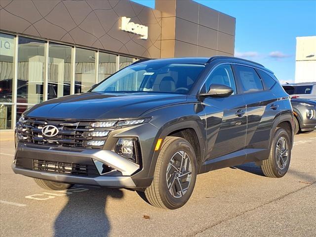 new 2025 Hyundai Tucson Hybrid car, priced at $34,682