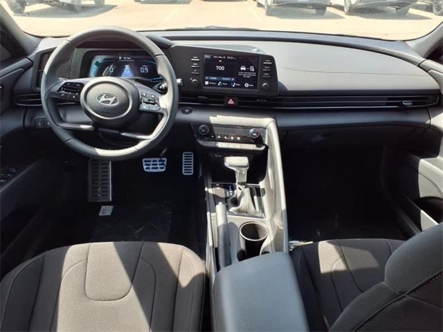 new 2025 Hyundai Elantra car, priced at $23,662