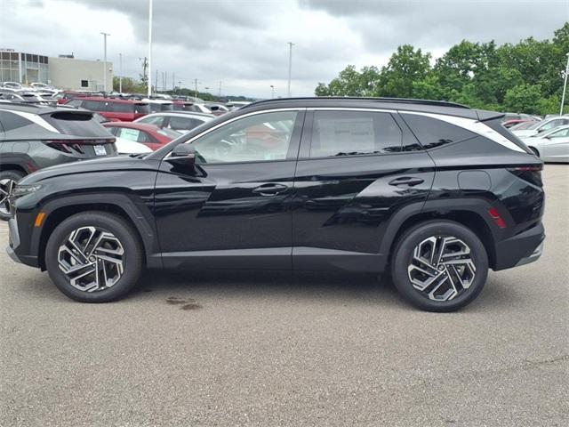 new 2025 Hyundai TUCSON Hybrid car, priced at $42,075