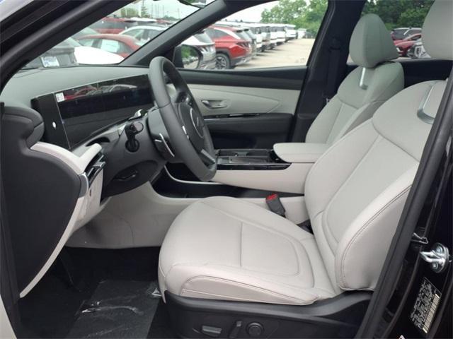 new 2025 Hyundai TUCSON Hybrid car, priced at $42,075