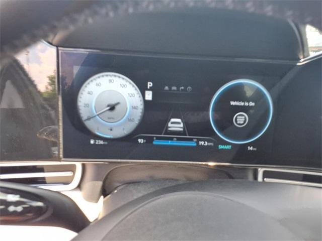 new 2025 Hyundai Elantra car, priced at $26,626