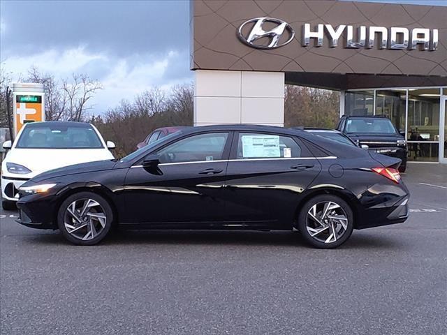 new 2025 Hyundai Elantra car, priced at $26,404