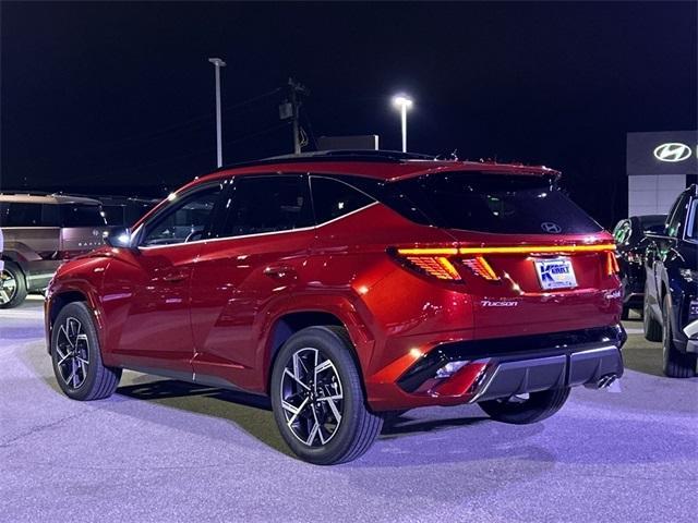 new 2025 Hyundai Tucson Hybrid car, priced at $40,325