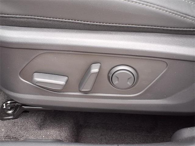 new 2025 Hyundai TUCSON Hybrid car, priced at $37,029