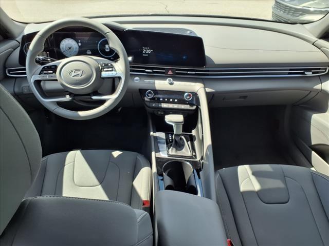 new 2025 Hyundai Elantra car, priced at $25,376