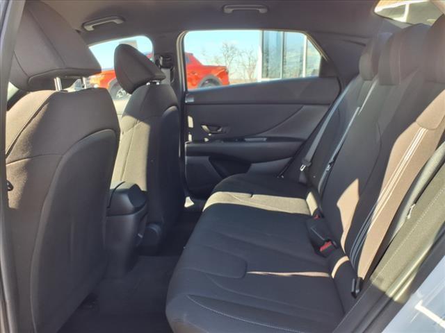 new 2025 Hyundai ELANTRA HEV car, priced at $27,653