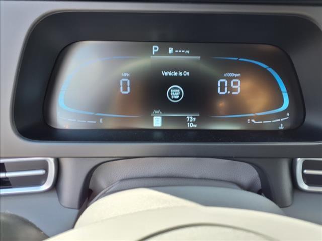 new 2025 Hyundai Elantra car, priced at $23,014