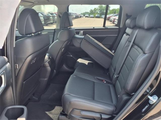 new 2025 Hyundai Santa Fe car, priced at $44,284