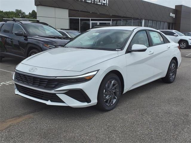 new 2024 Hyundai Elantra car, priced at $23,628