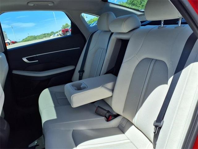 new 2025 Hyundai Sonata car, priced at $32,090