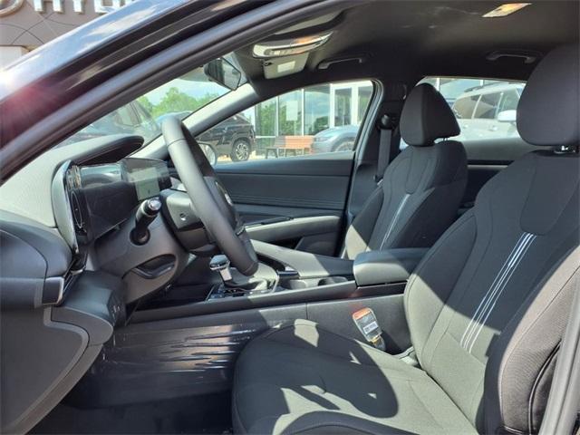 new 2025 Hyundai ELANTRA HEV car, priced at $25,958