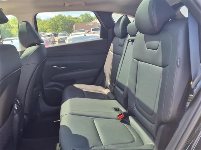 new 2025 Hyundai TUCSON Hybrid car, priced at $36,540