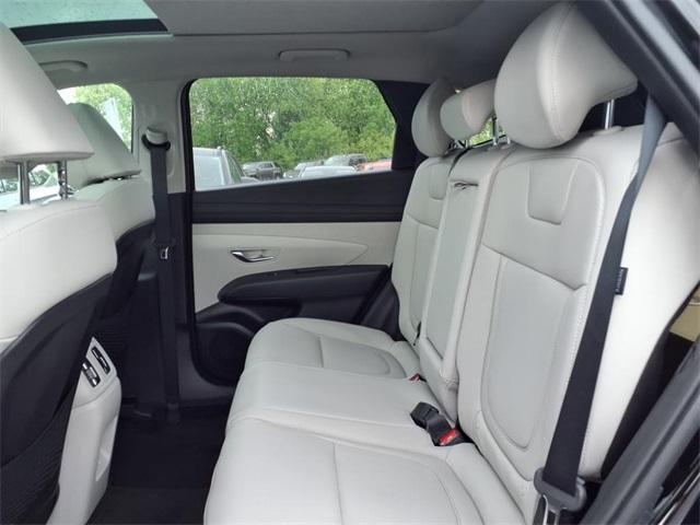 new 2025 Hyundai TUCSON Hybrid car, priced at $36,540