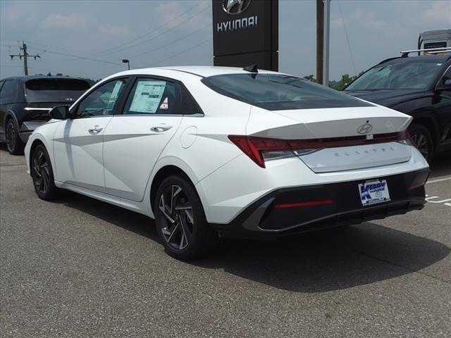 new 2024 Hyundai Elantra car, priced at $24,429