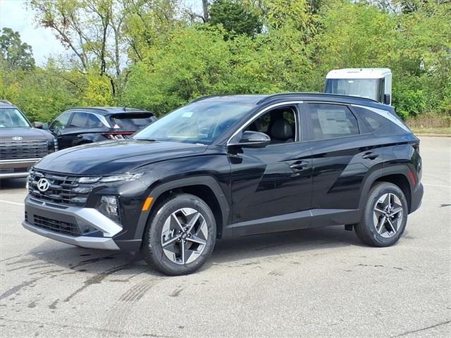 new 2025 Hyundai TUCSON Hybrid car, priced at $35,321